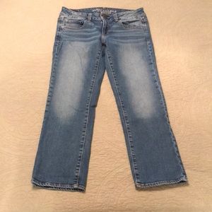 American Eagle Artist Crop Stretch Jeans